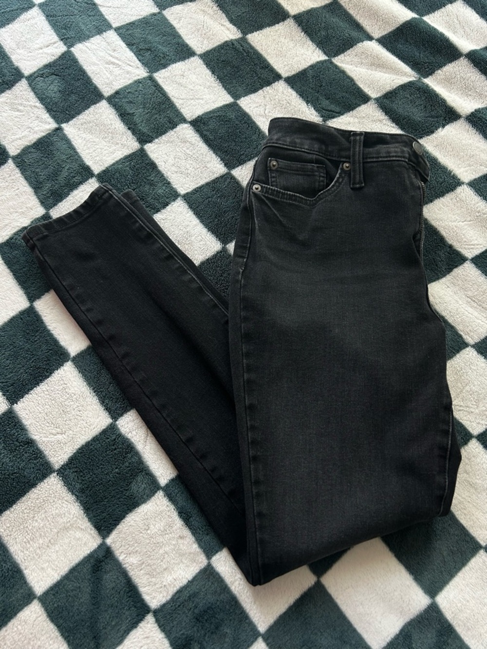 Time and Tru High Rise Curvy Skinny Jeans | Size 4